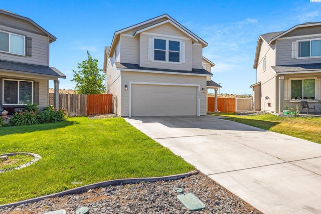 9305 W 9th Place, Kennewick, WA 99336