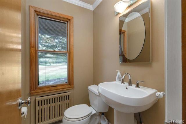 31069 Munger Drive, Livonia, MI 48154