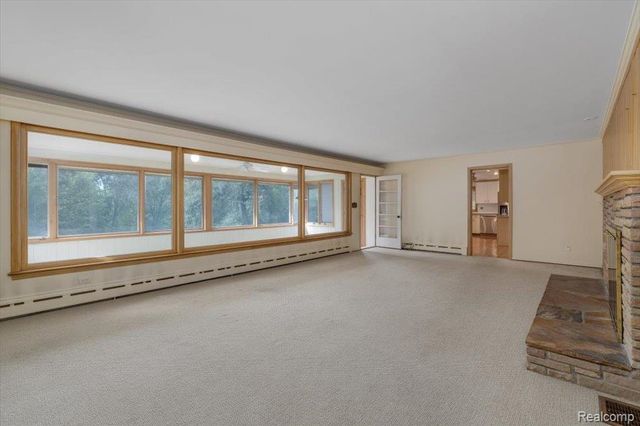 31069 Munger Drive, Livonia, MI 48154