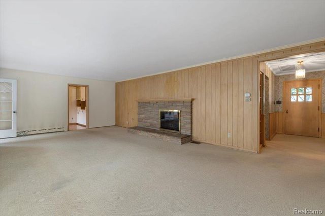 31069 Munger Drive, Livonia, MI 48154