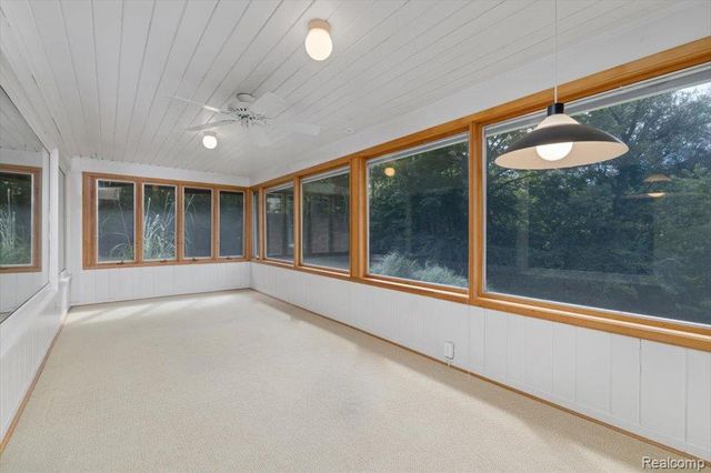 31069 Munger Drive, Livonia, MI 48154