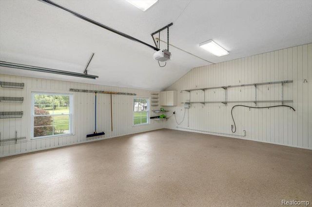 31069 Munger Drive, Livonia, MI 48154