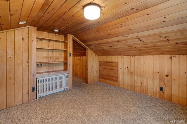 31069 Munger Drive, Livonia, MI 48154