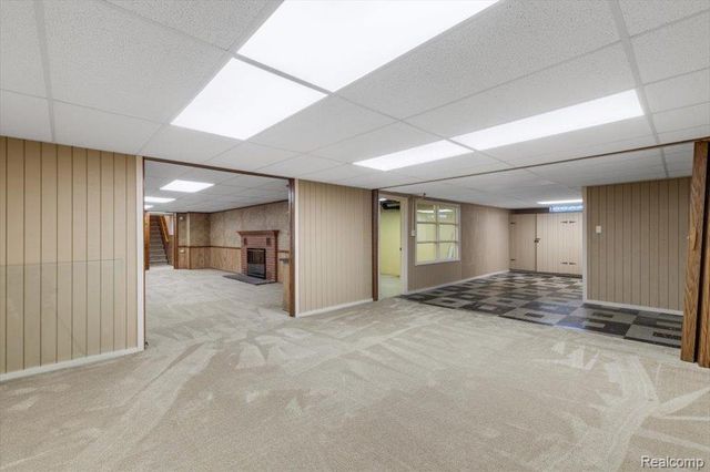 31069 Munger Drive, Livonia, MI 48154