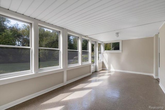 31069 Munger Drive, Livonia, MI 48154