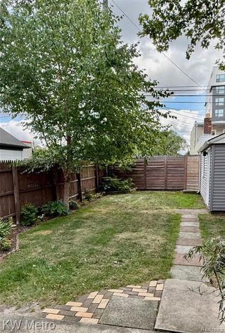 434 N Center Street, Royal Oak, MI 48067