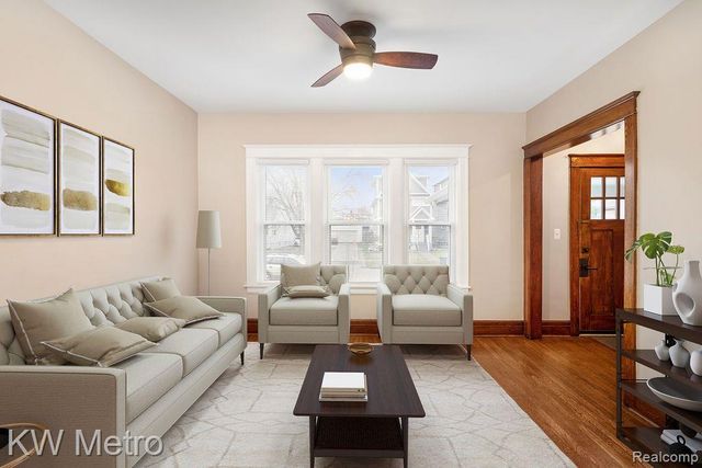434 N Center Street, Royal Oak, MI 48067