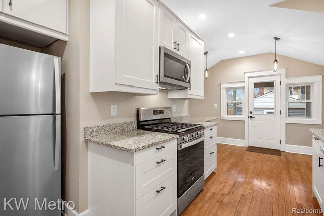 434 N Center Street, Royal Oak, MI 48067