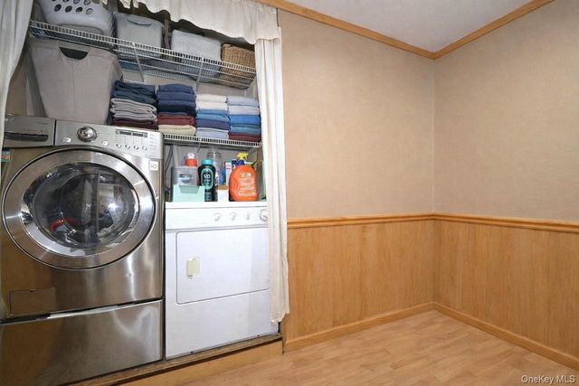 263 N Bicycle Path, Selden, NY 11784