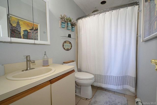 263 N Bicycle Path, Selden, NY 11784