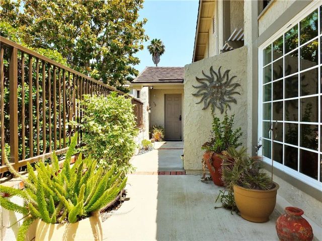 5102 Blackpool, Westminster, CA 92683