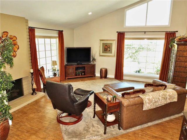 5102 Blackpool, Westminster, CA 92683
