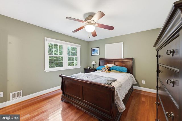 6979 GREAT OAK WAY, Warrenton, VA 20187