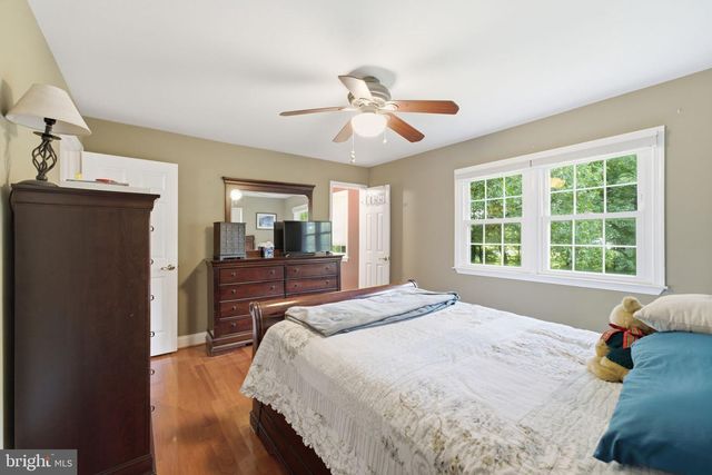 6979 GREAT OAK WAY, Warrenton, VA 20187
