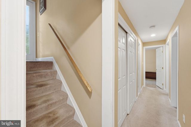 6979 GREAT OAK WAY, Warrenton, VA 20187