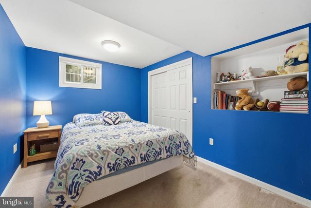 6979 GREAT OAK WAY, Warrenton, VA 20187