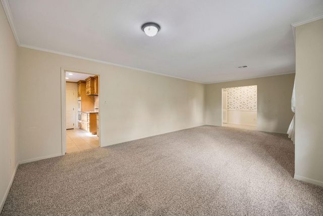 9646 Fairdale Lane, Houston, TX 77063
