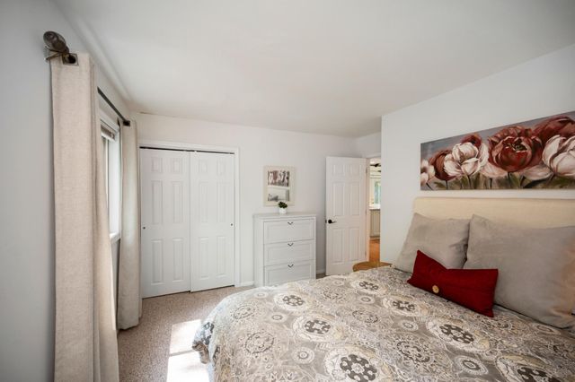 102 PLEASANT GROVE RD, Locust Grove, VA 22508