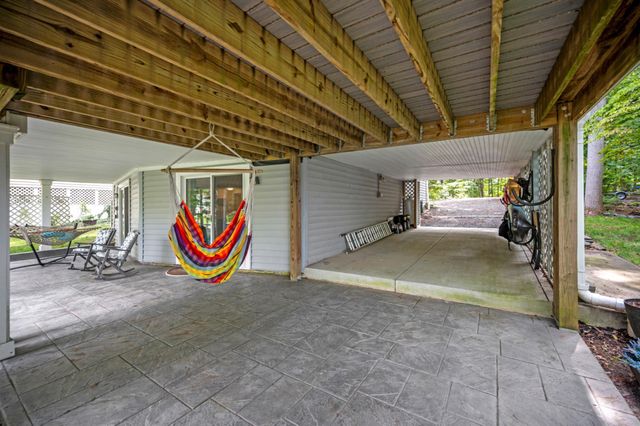 102 PLEASANT GROVE RD, Locust Grove, VA 22508