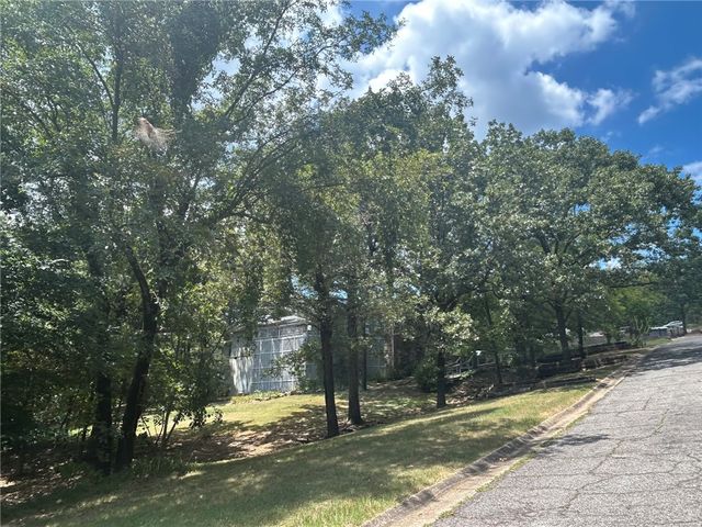 61 Abbey Road, Russellville, AR 72802
