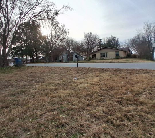 43 W Parnell Street, Denison, TX 75020