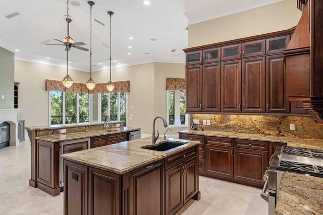 301 Sweet Water Cove, Destin, FL 32541