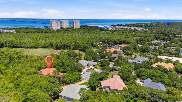301 Sweet Water Cove, Destin, FL 32541