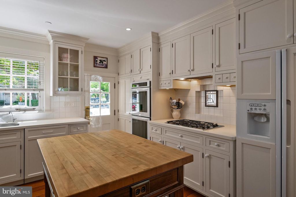 Image 41 of property listing at 16 MARYLAND AVE, Annapolis, MD 21401