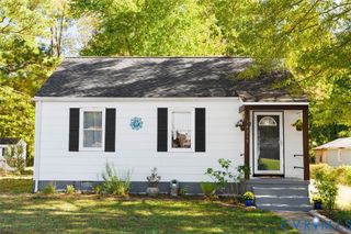 14215 Bermuda Ave, Chester, VA 23836