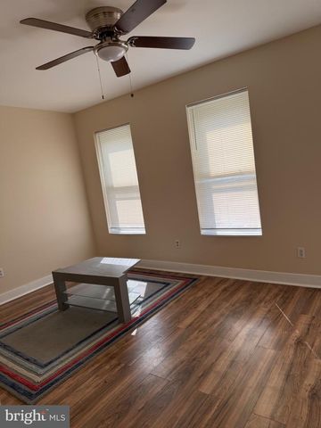 224 HAMILTON AVE, Trenton, NJ 08609