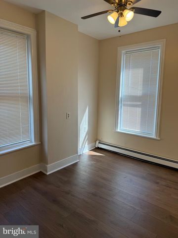 224 HAMILTON AVE, Trenton, NJ 08609
