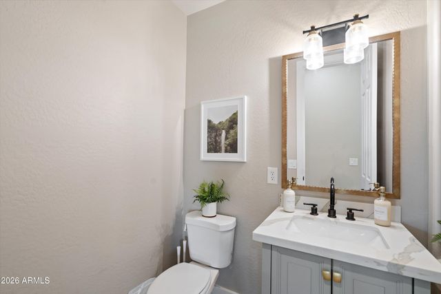 13590 W EDGEMONT Avenue, Goodyear, AZ 85395
