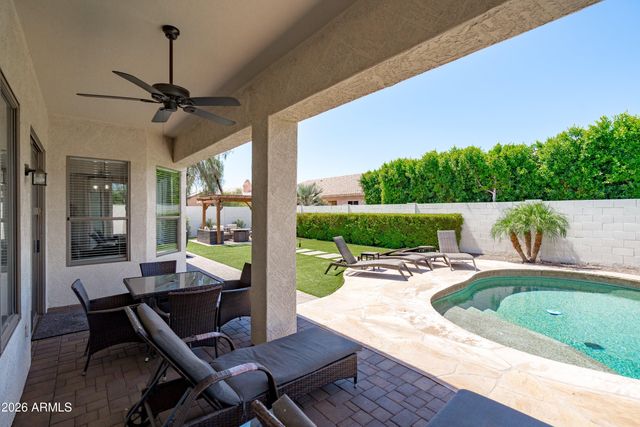 13590 W EDGEMONT Avenue, Goodyear, AZ 85395