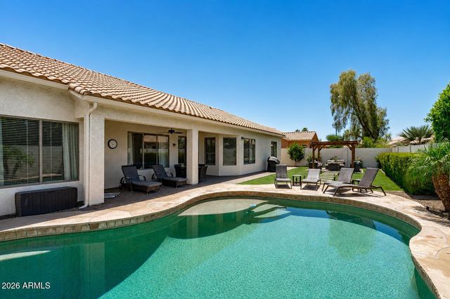 13590 W EDGEMONT Avenue, Goodyear, AZ 85395