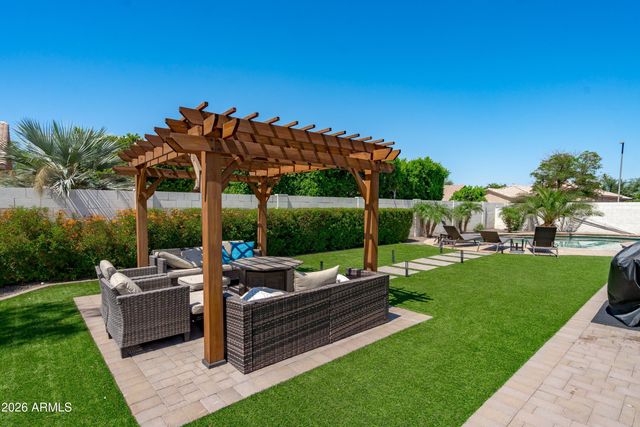 13590 W EDGEMONT Avenue, Goodyear, AZ 85395