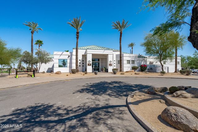 13590 W EDGEMONT Avenue, Goodyear, AZ 85395