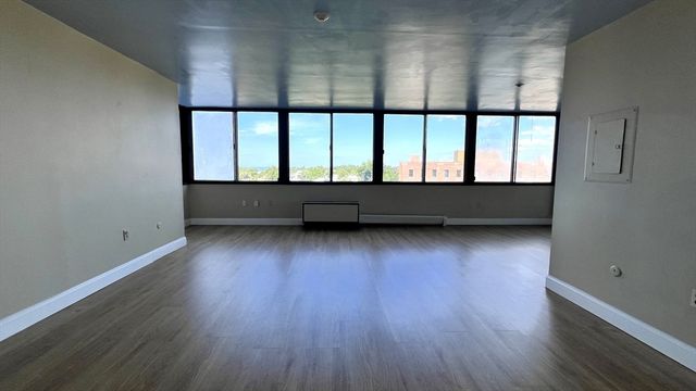 77 Adams St - 610, Quincy, MA 02169