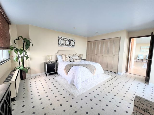77 Adams St - 610, Quincy, MA 02169
