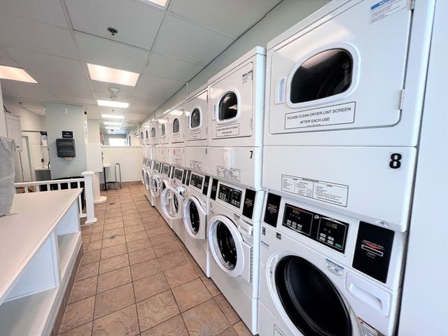 77 Adams St - 610, Quincy, MA 02169