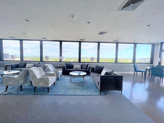 77 Adams St - 610, Quincy, MA 02169