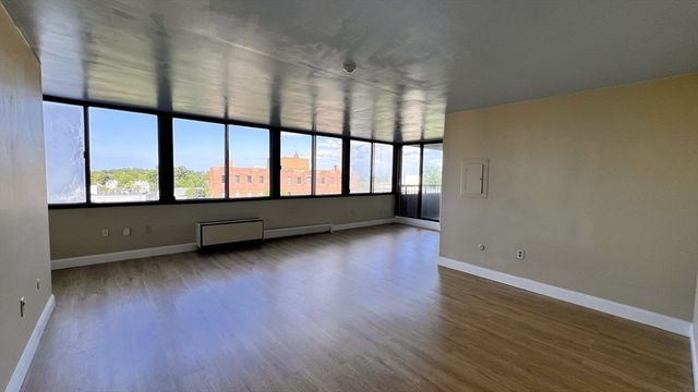 77 Adams St - 610, Quincy, MA 02169