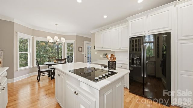 3875 Deer Run Drive NE, Conover, NC 28613