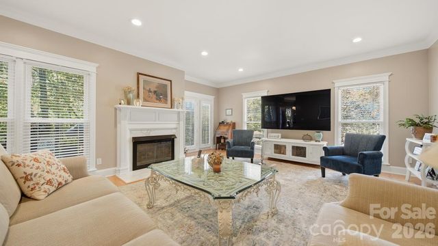 3875 Deer Run Drive NE, Conover, NC 28613