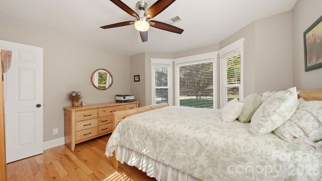 3875 Deer Run Drive NE, Conover, NC 28613