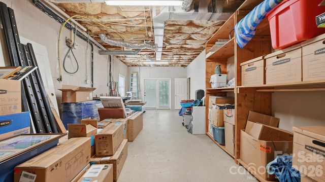 3875 Deer Run Drive NE, Conover, NC 28613