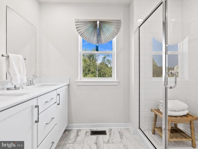 729 HUNSBERGER RD, Spring City, PA 19475