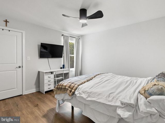 729 HUNSBERGER RD, Spring City, PA 19475