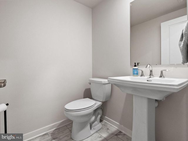 729 HUNSBERGER RD, Spring City, PA 19475