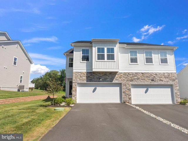 729 HUNSBERGER RD, Spring City, PA 19475