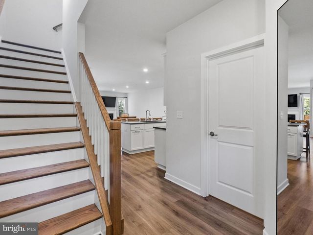 729 HUNSBERGER RD, Spring City, PA 19475